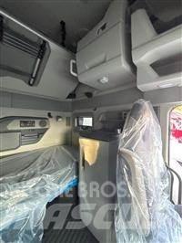 Volvo VNL64T860 中古トラクターヘッド | トレーラーヘッド