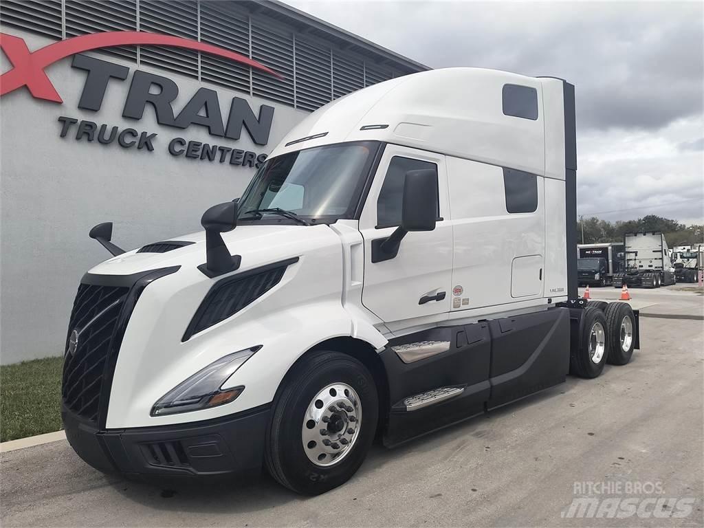 Volvo VNL64T860 中古トラクターヘッド | トレーラーヘッド