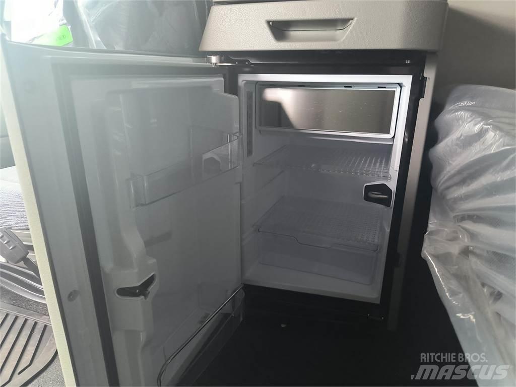 Volvo VNL64T860 中古トラクターヘッド | トレーラーヘッド