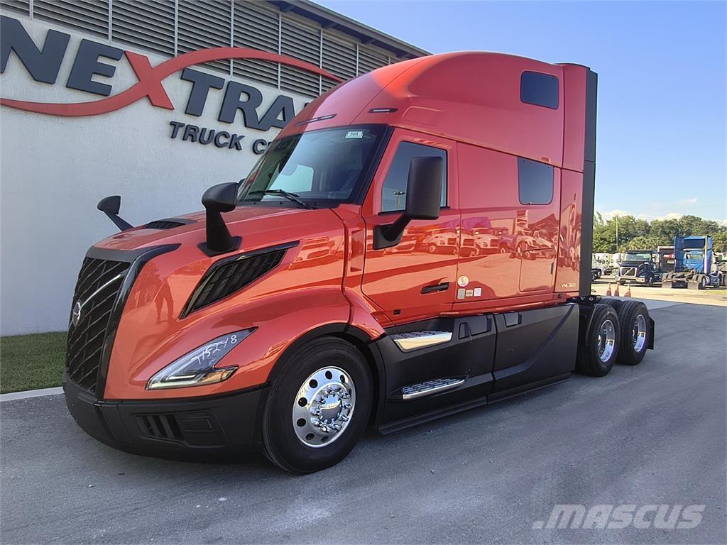 Volvo VNL64T860 中古トラクターヘッド | トレーラーヘッド