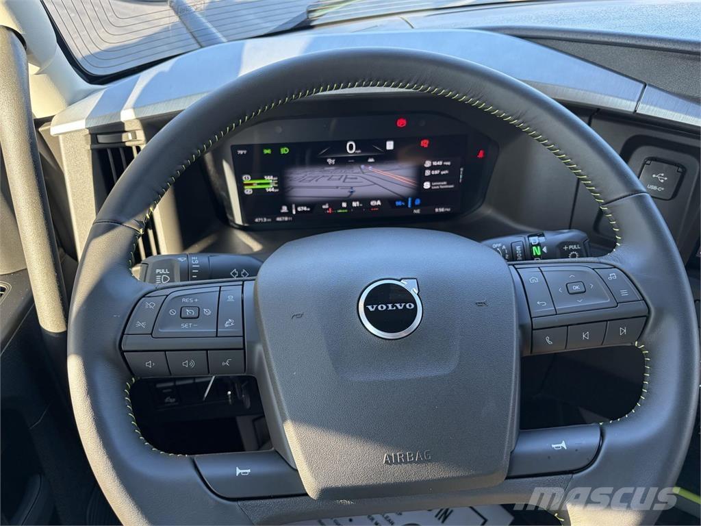 Volvo VNL64T860 中古トラクターヘッド | トレーラーヘッド