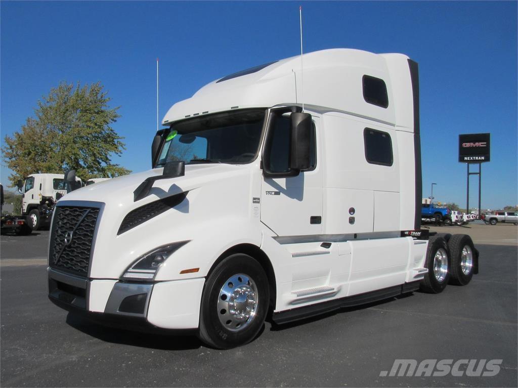Volvo VNL64T860 中古トラクターヘッド | トレーラーヘッド