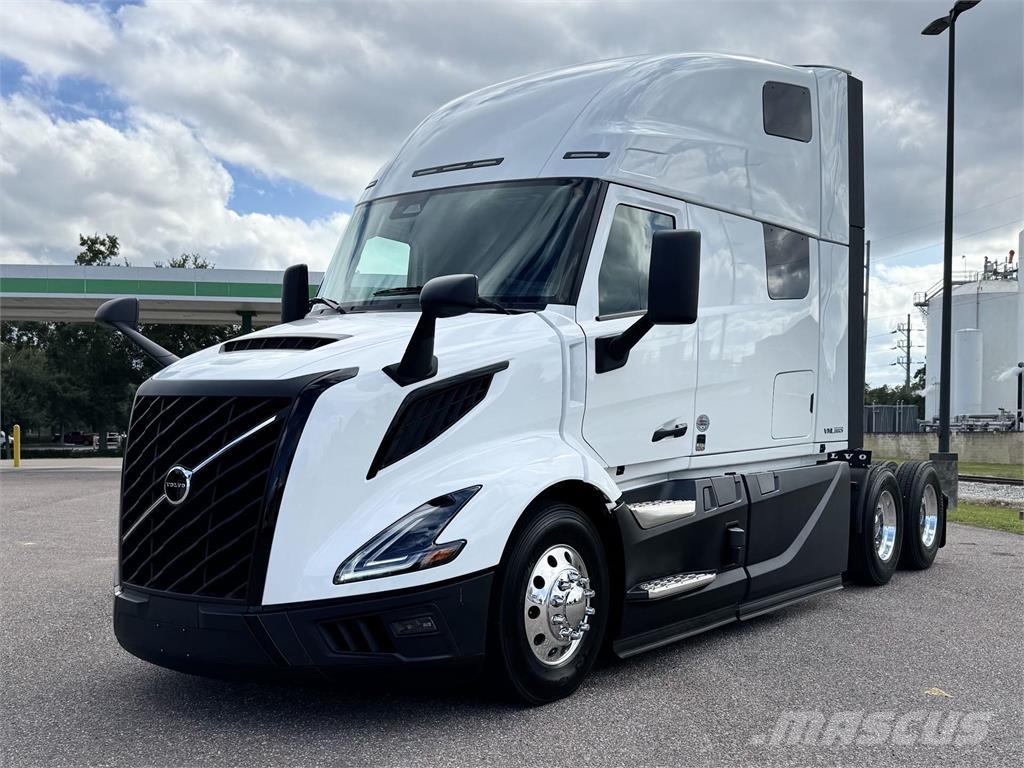 Volvo VNL64T860 中古トラクターヘッド | トレーラーヘッド