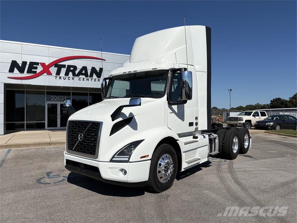 Volvo VNR64T300 中古トラクターヘッド | トレーラーヘッド