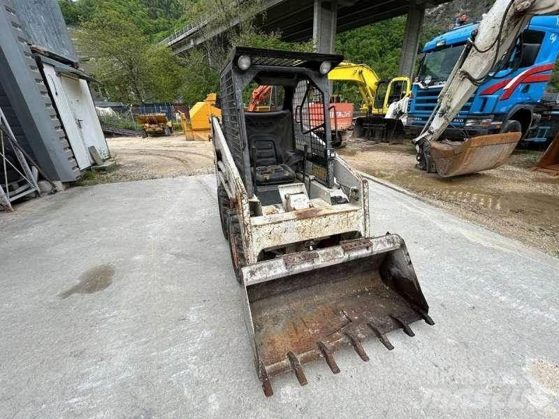 Bobcat 543 ミニローダー