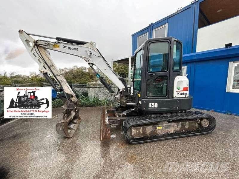 Bobcat E50 ミニ油圧ショベル 7t以下（ミニユンボ・ミニディガー）