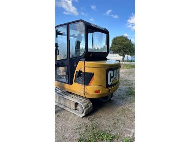CAT 302.5C ミニ油圧ショベル 7t以下（ミニユンボ・ミニディガー）