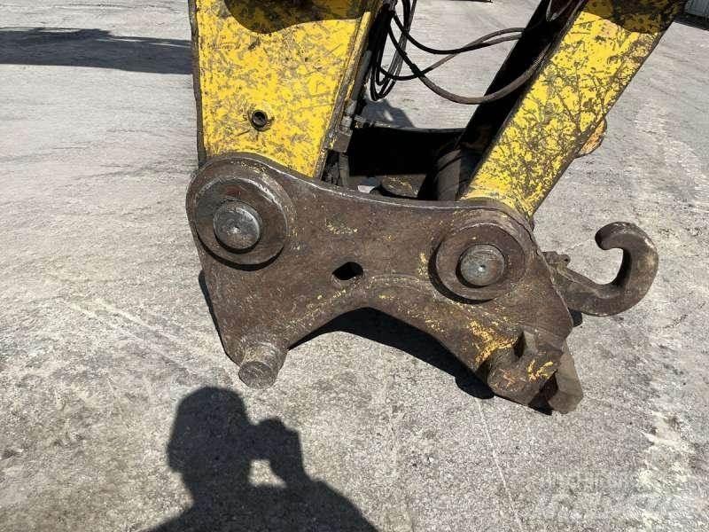 CAT 330D L 解体油圧ショベル