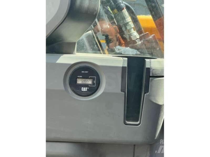 CAT 330F LN 大型油圧ショベル12t以上（パワーショベル・ユンボ）
