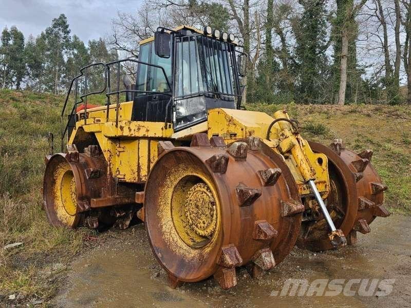 CAT 826GII ソイルコンパクター