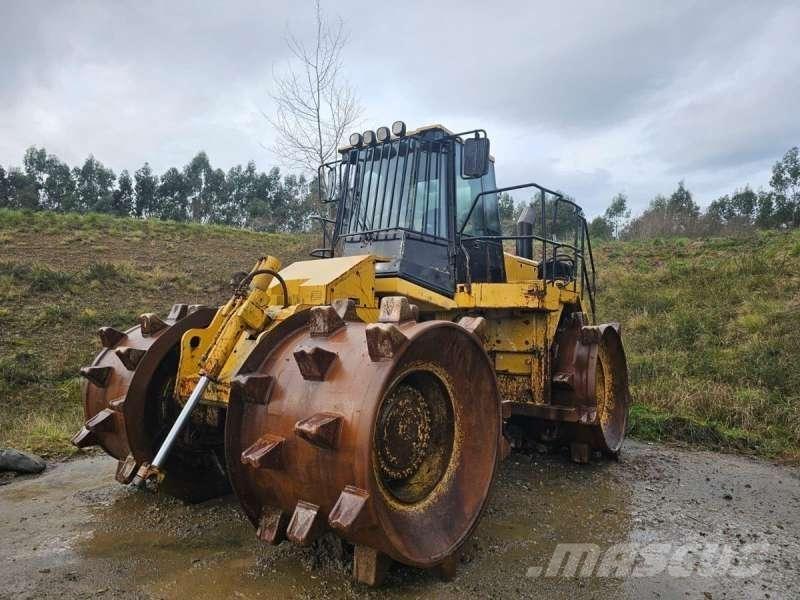 CAT 826GII ソイルコンパクター