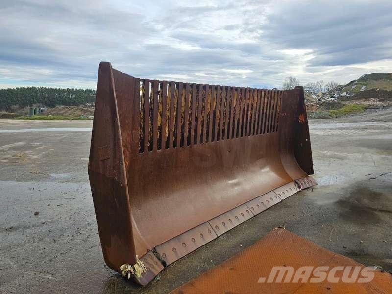 CAT 826GII ソイルコンパクター