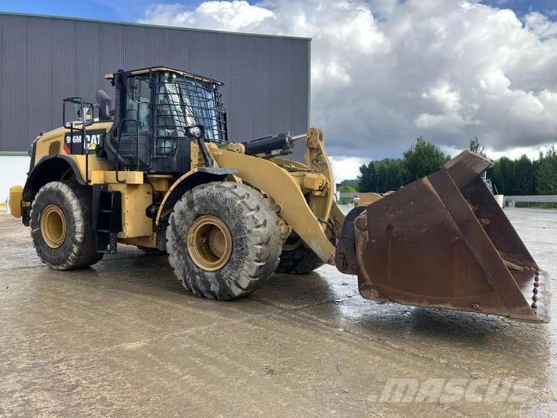 CAT 966M ホイールローダー・タイヤショベル