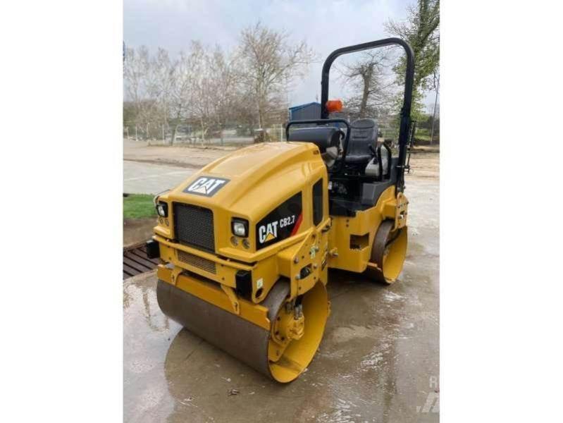 CAT CB2.7 ソイルコンパクター