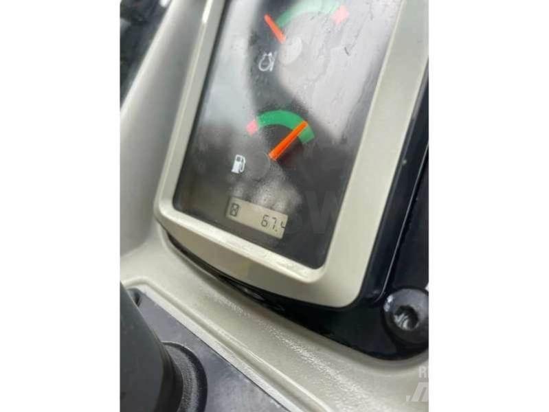 CAT CB2.7 ソイルコンパクター