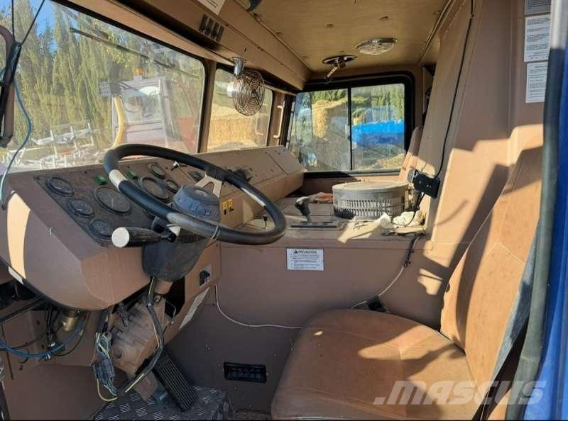 Condor 125/S オールテレーンクレーン