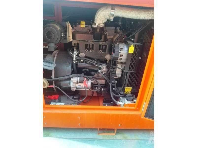  Gruau 22 KVA ディーゼル発電機