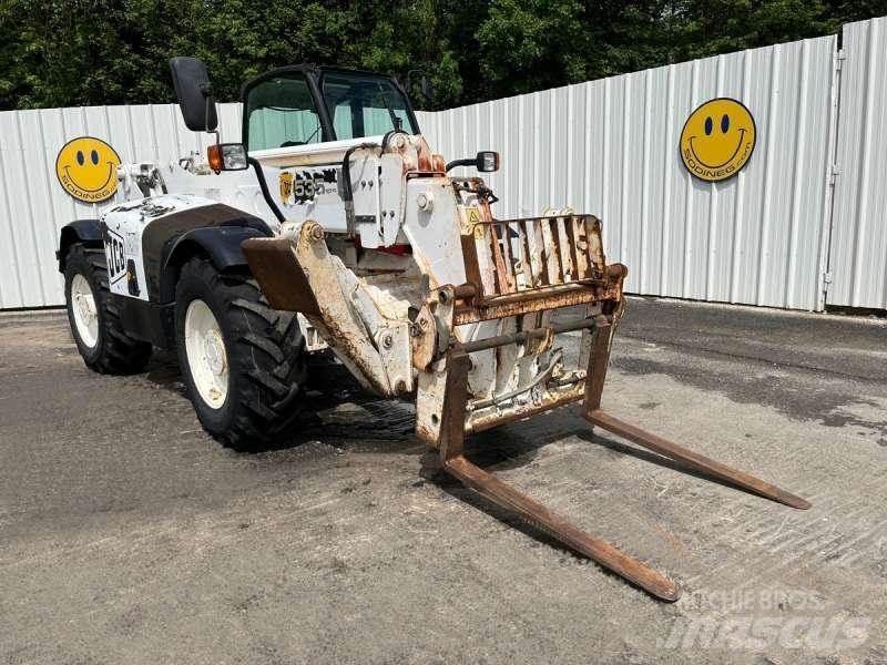 JCB 535-125 テレスコーピックハンドラー