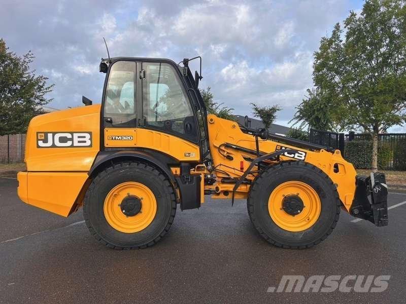 JCB TM320 テレスコーピックハンドラー