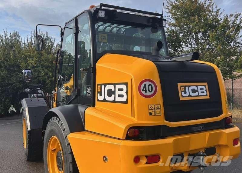 JCB TM320 テレスコーピックハンドラー