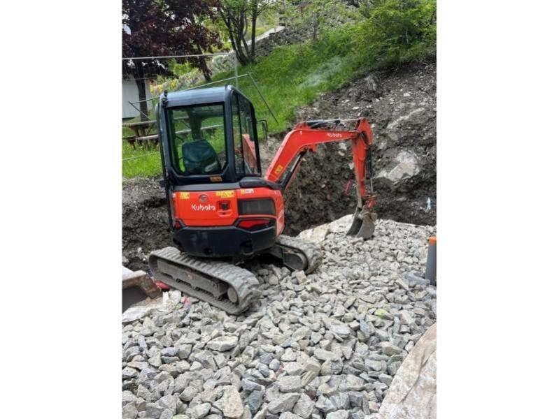 Kubota U27-4 ミニ油圧ショベル 7t以下（ミニユンボ・ミニディガー）