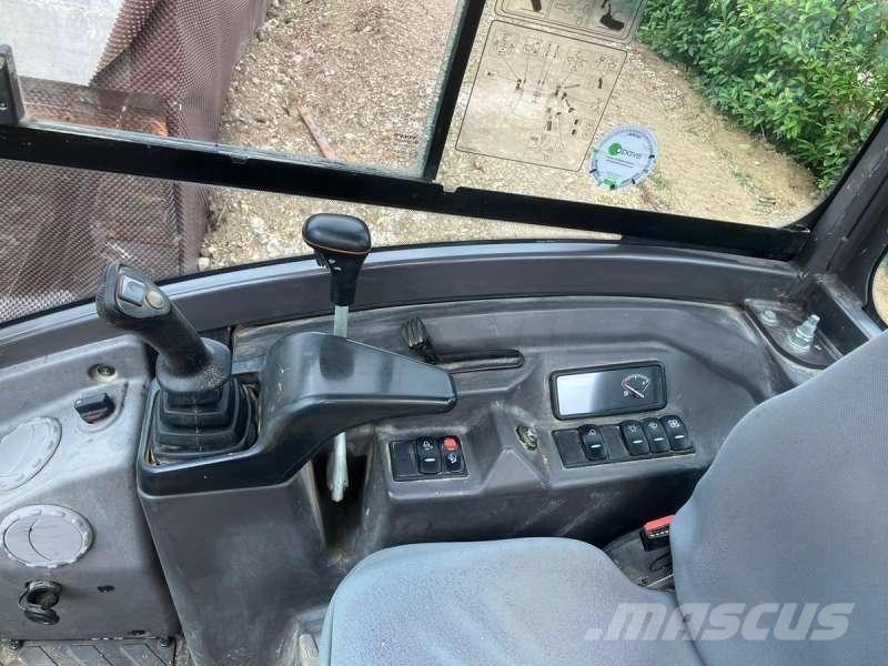 Volvo ECR25D ミニ油圧ショベル 7t以下（ミニユンボ・ミニディガー）