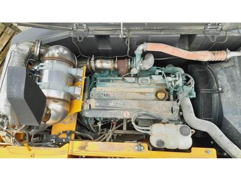 Volvo EW180E ホイール式油圧ショベル（パワーショベル・ユンボ・バックホー）