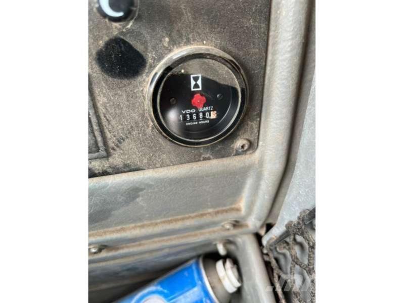 Volvo L180E ホイールローダー・タイヤショベル