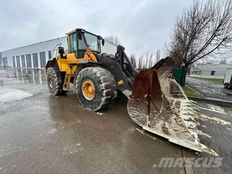 Volvo L220H ホイールローダー・タイヤショベル