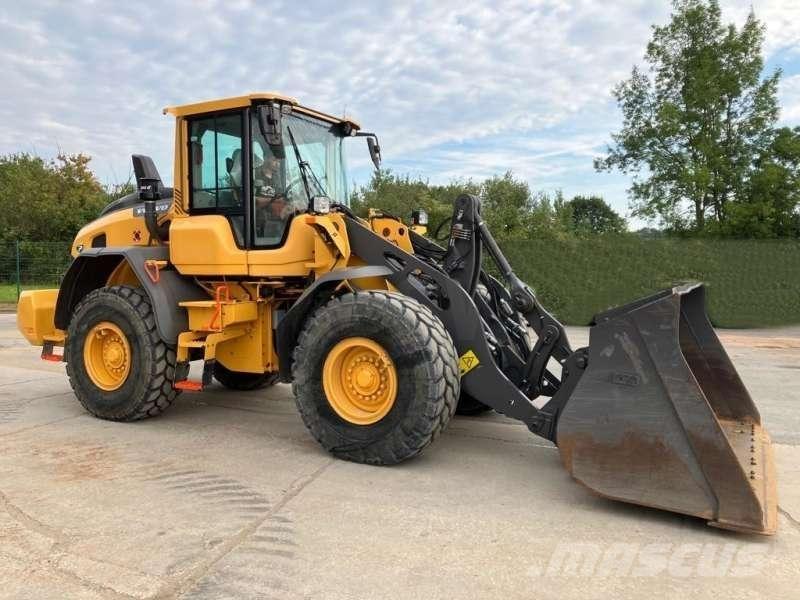 Volvo L90H ホイールローダー・タイヤショベル