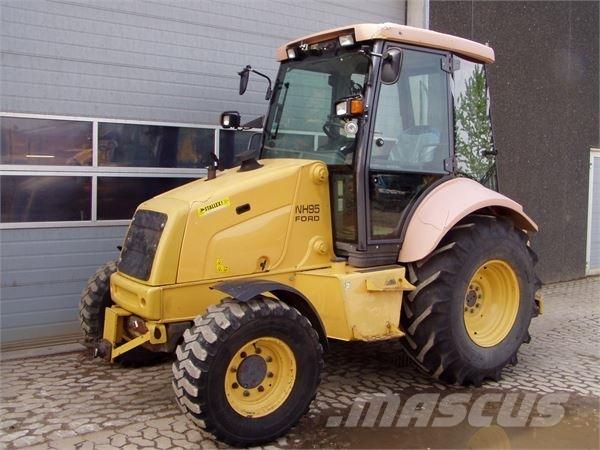 New Holland NH95 トラクター
