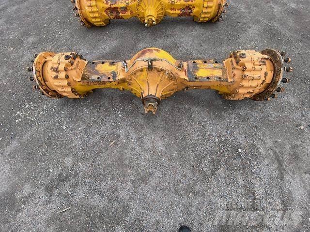 CASE 821 c axles アクスル