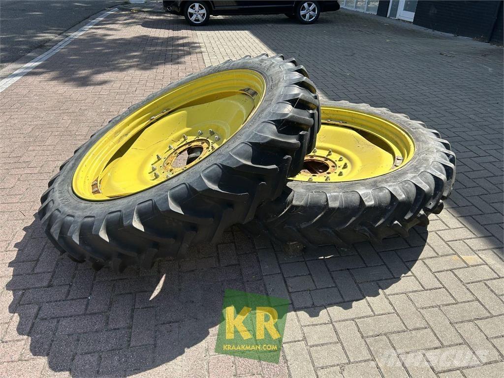 Alliance 12.4R46 タイヤ、ホイル、リム