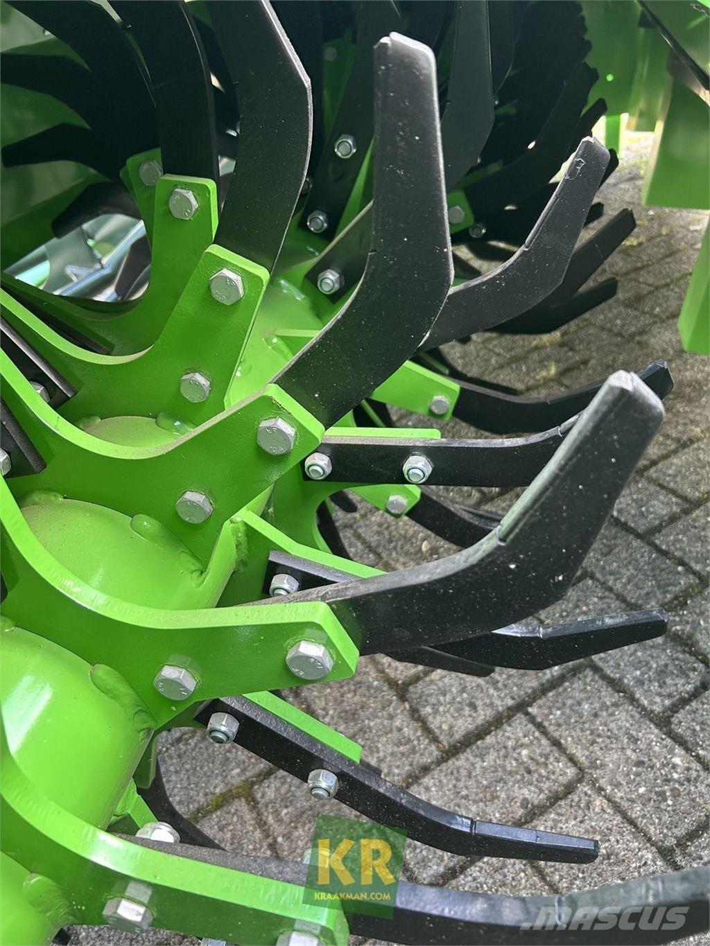 AVR MultiForce 茎切断機