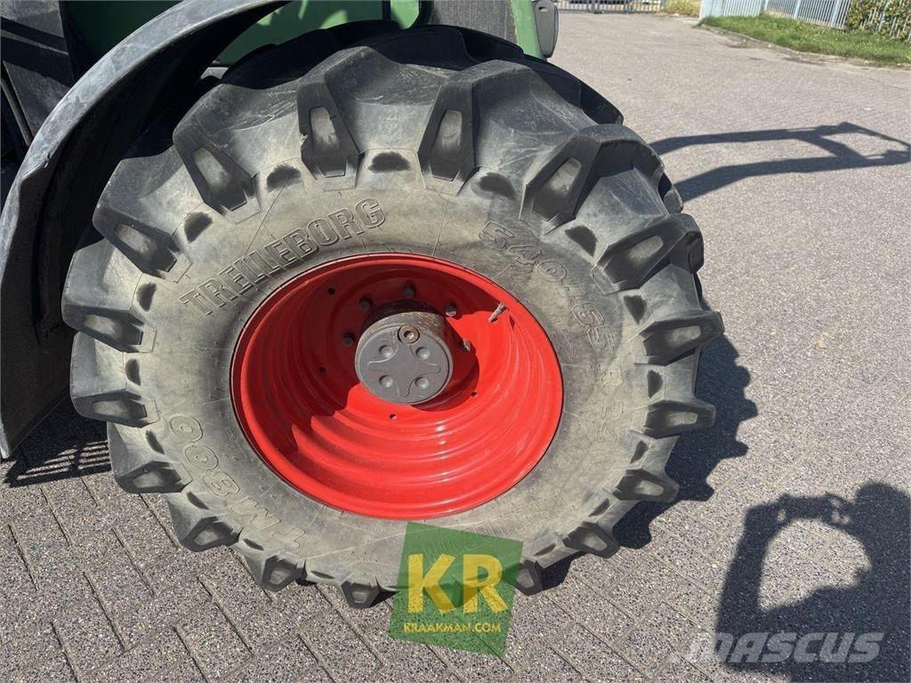 Fendt 716 Vario トラクター