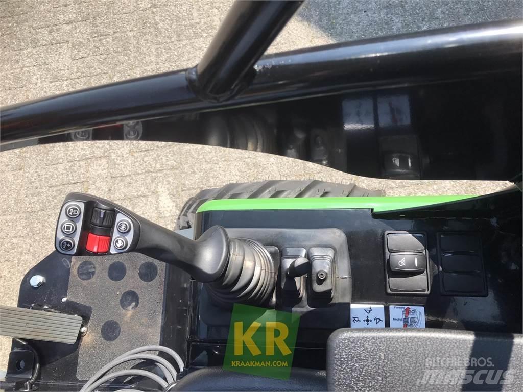 GiANT G2200E フロントローダーとディガー