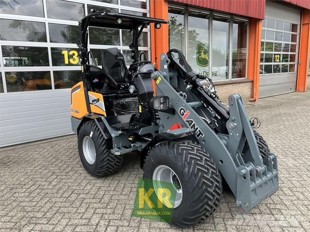 GiANT G2700 HD フロントローダーとディガー
