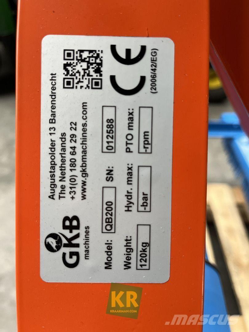  GKB Quick Brush 路面清掃機