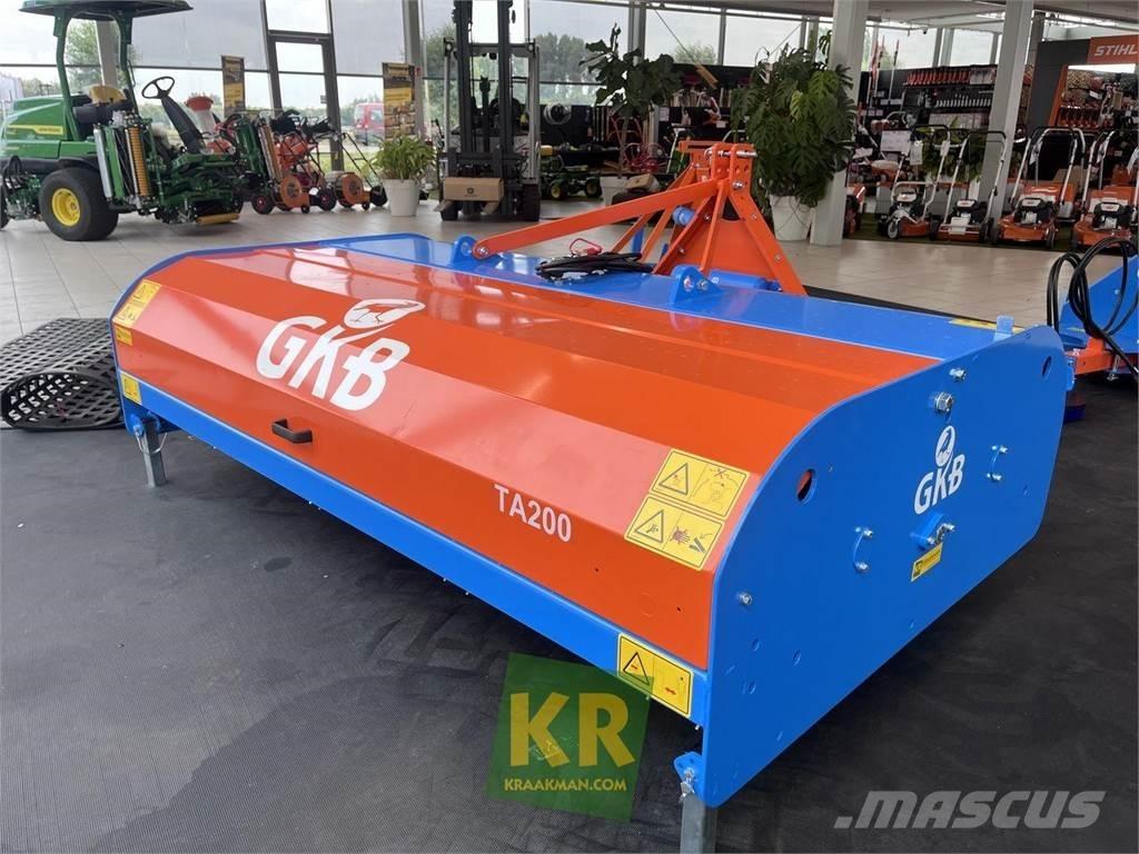  GKB Topair グランド整備機械-その他