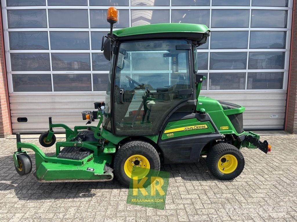 John Deere 1585 芝刈り機