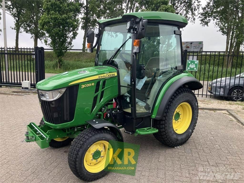 John Deere 3039R コンパクトトラクター