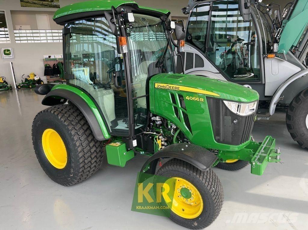 John Deere 4066R コンパクトトラクター