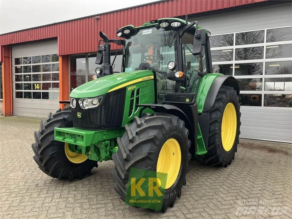 John Deere 6100M トラクター