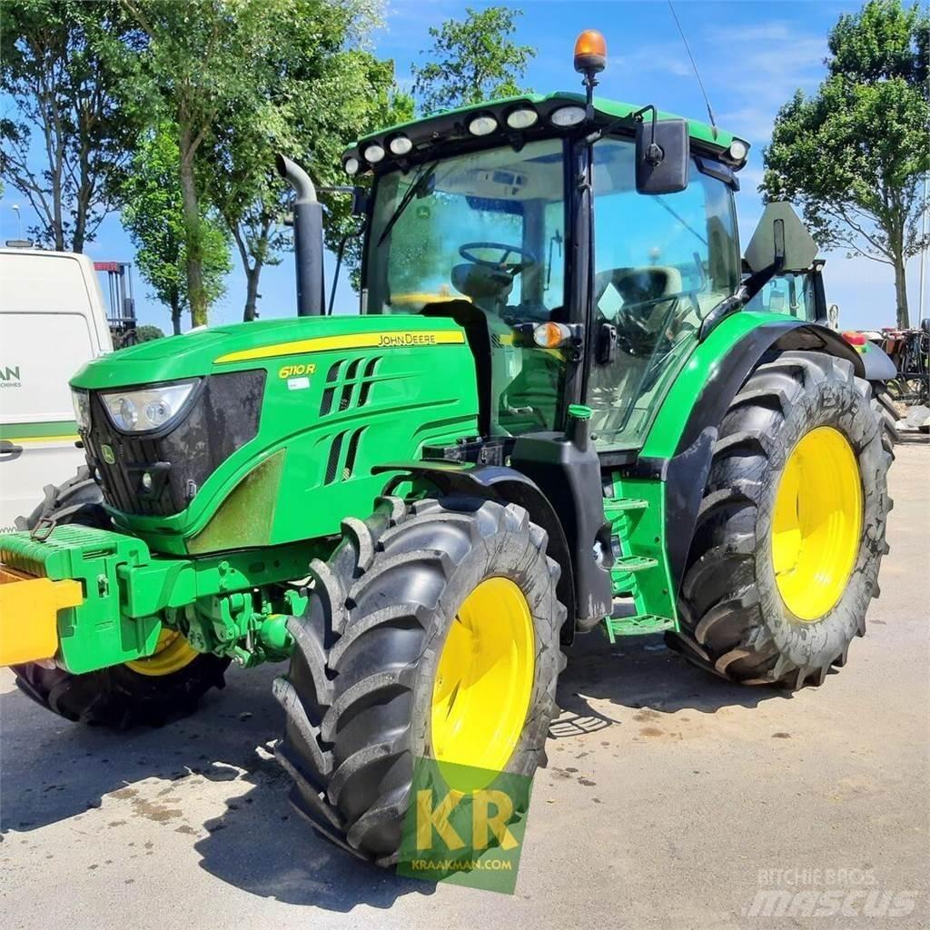 John Deere 6110R トラクター