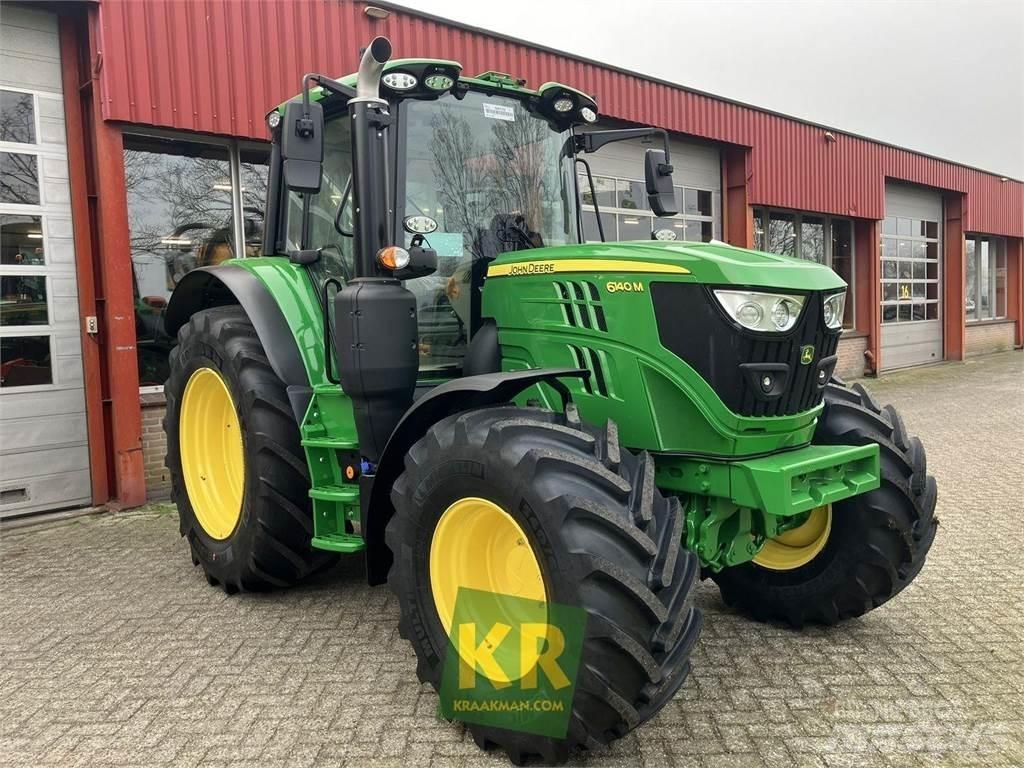 John Deere 6140M トラクター