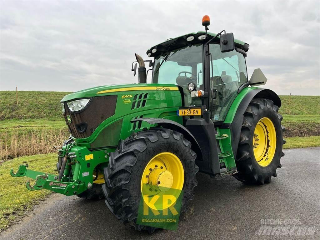 John Deere 6140R トラクター
