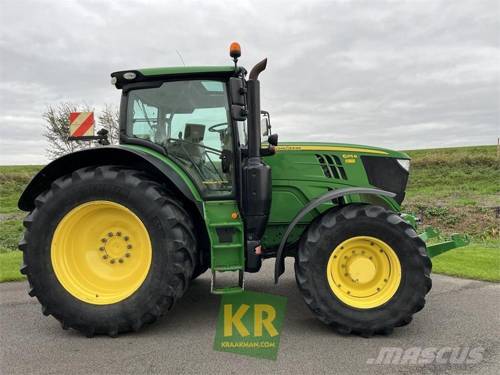 John Deere 6215R トラクター