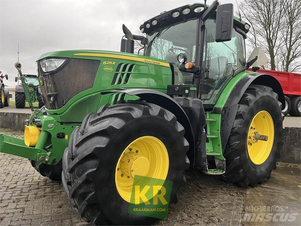 John Deere 6215R トラクター