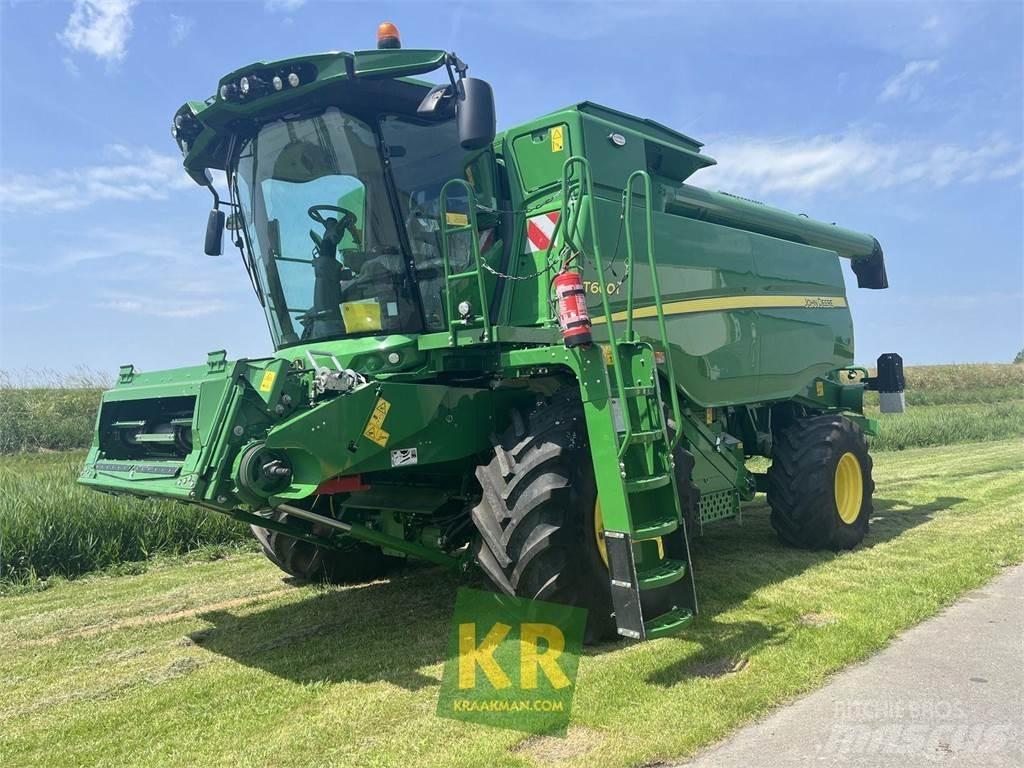 John Deere T660 コンバイン