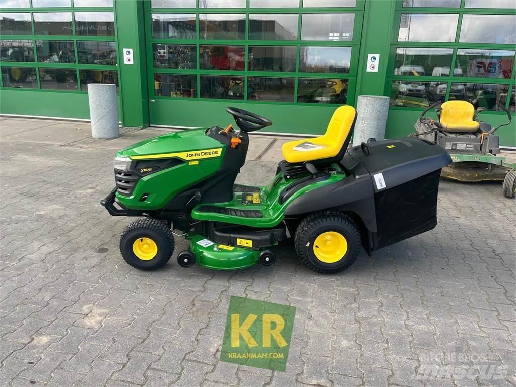 John Deere X167R 乗用・自走モア/芝刈り機